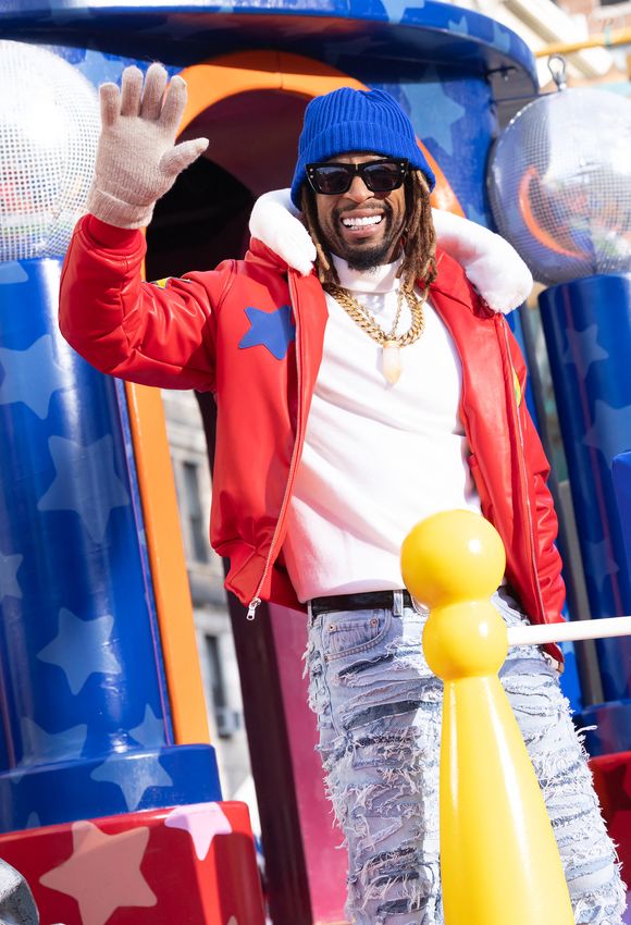 Lil Jon s'est emparé de son compte Instagram

Info : Nathan Smith, le fils du rappeur Lil Jon a été retrouvé noyé dans un étang dans l'Etat de Géorgie
INSTARimages / Bestimage