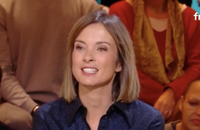 Invitée sur le plateau de "Quelle Époque", Isabelle Ithurburu s’est confiée avec une rare sincérité sur son couple avec Maxim Nucci, le père de sa fille Mia

Isabelle Ithurburu dans l'émission "Quelle Époque" France 2