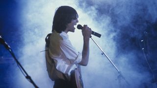 Des chansons de Jean-Jacques Goldman dans les mains d'une célèbre chanteuse : pourquoi a-t-elle choisi de ne pas les sortir ?