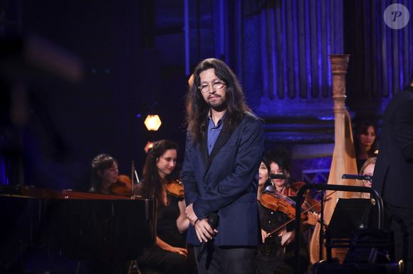 Exclusif - Lulu Gainsbourg lors de l'enregistrement de l'émission "Le Grand Echiquier - Spéciale Serge Gainsbourg" présentée par C.Chazal et A.Manoukian et diffusée le 7 avril 2026 sur France 2, à Paris, France, le 17 septembre 2025. © Jack Tribeca/Bestimage