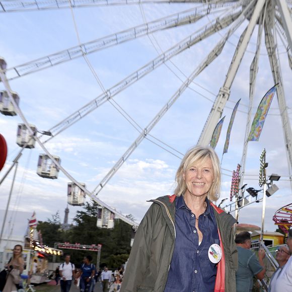 Et retrouver par la même occasion sa célèbre belle-fille.

Chantal Ladesou (marraine de la fête) lors de L'inauguration de la fête à NeuNeu dans le Bois de Boulogne à Paris, France, le 6 septembre 2024. © Cédric Perrin/Bestimage