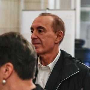 Info - Peine alourdie pour Jean-Marc Morandini condamné à deux ans de prison avec sursis en appel pour corruption de mineurs. La cour d'appel de Paris a en outre prononcé contre lui une interdiction définitive d'exercer une profession en contact avec des mineurs - Info - L'animateur Jean-Marc Morandini condamné en appel à 18 mois de prison avec sursis pour harcèlement sexuel - L'animateur et producteur de télévision français Jean-Marc Morandini arrive avec son avocate Florence Rault au palais de justice (tribunal) de Paris, France, le 27 novembre 2024, avant une audience de son procès en appel pour "corruption de mineurs" sur trois adolescents entre 2009 et 2016. © Christophe Clovis/Bestimage