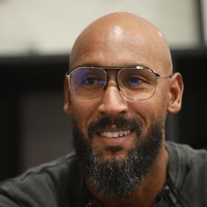 Nicolas Anelka (41 ans) devient le directeur sportif du FC Hyères, club de National 2 désormais présidé par Mourad Boudjellal.
Rencontre à l'hôtel Mercure de Hyères le 3 février 2021.

Photo : Laurent Martinat / Nice Matin / Bestimage