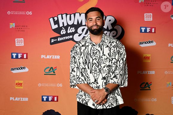 Exclusif - Kendji Girac au photocall lors de l'enregistrement de l'émission "L'humour à la plage" pour la 2eme édition du festival de Juan les Pins à la pinède Gould le 27 juin 2025. © Bruno Bebert / Bestimage