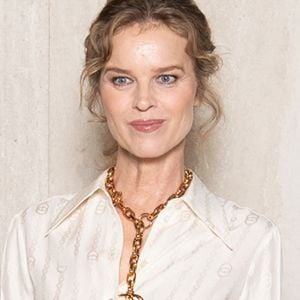 Eva Herzigová a épousé Gregorio Marsiaj après 25 ans d’histoire et trois enfants.

Eva Herzigová Fashion Week de Milan - Femme Automne/Hiver, Défilé de mode Gucci, Milan, Italie

©SGPItalia / Bestimage