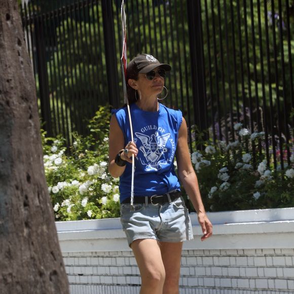 L'actrice Justine Bateman soutient les grévistes à Los Angeles le 14 septembre 2023


Pictured: Justine Bateman