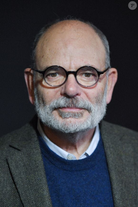 Jean-Pierre Darroussin lors de la remise du Prix André Bazin des Cahiers du Cinéma à La Coupole à Paris, France, le 12 décembre 2024. Photo par Aurore Marechal/ABACAPRESS.COM