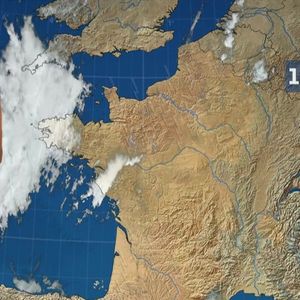 Tatiana Silva, jeune maman de retour à la météo de TF1 après son congé maternité. Le 13 juin 2025.