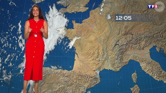 Tatiana Silva, jeune maman de retour à la météo de TF1 après son congé maternité. Le 13 juin 2025.