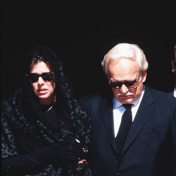 Caroline de Monaco et son père, le prince Rainier - Obsèques de Stefano Casiraghi AGENCE / BESTIMAGE