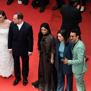 Face aux journalistes de "Madame Figaro", Hafsia Herzi a révélé une anecdote concernant son expérience au Festival de Cannes.

Alexis Manenti, Hafsia Herzi, Nina Meurisse, Younès Boucif - Montée des marches du film « The zone of interest » lors du 76ème Festival International du Film de Cannes, au Palais des Festivals à Cannes.© Olivier Borde / Bestimage