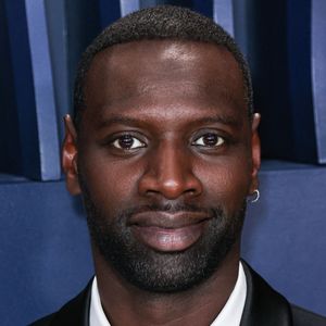 Comme chaque célébrité française qui quitte le pays...

Omar Sy à la cérémonie des Screen Actors Guild Awards à Los Angeles.