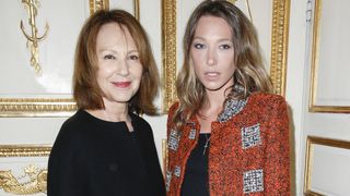 Nathalie Baye n'est plus, Dominique Besnehard raconte ses derniers jours et la présence de sa fille Laura Smet : "Elle a été d’un courage exemplaire"