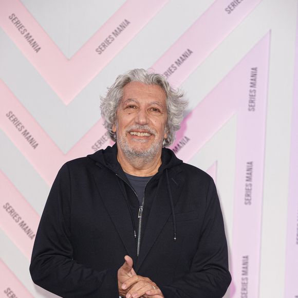Alain Chabat à la présentation de la mini série animée "Asterix et Obelix : le combat des chefs" au Festival Séries Mania à Lille le 23 mars 2025.
© Stéphane Vansteenkiste / Bestimage