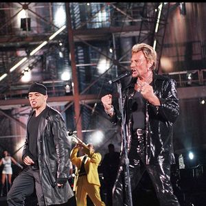 Les deux hommes ont été très proches avant que Pascal Obispo ne soit "écarté" de son entourage, comme il le révèle à "Gala"

Pascal Obispo et Johnny Hallyday en concert au stade de France 

ANGELI-RINDOFF-GARCIA / BESTIMAGE