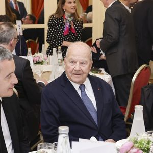 Evénements que l'on doit à Marc Ladreit de Lacharrière

Exclusif -  Gérald Darmanin, Marc Ladreit de Lacharrière, l’Ambassadrice du Royaume-Uni, Menna Rawlings - Les salons de la Maison de l’Amérique latine ont fait salle comble ce mardi 8 avril, réunissant de nombreuses personnalités du monde des affaires, de la culture ou encore de la diplomatie, venues écouter G.Darmanin, ministre d’État, garde des Sceaux, ministre de la Justice, lors d’un dîner du Cercle de la Revue des Deux Mondes. Une soirée exceptionnelle riche en débat ! © Jack Tribeca / Bestimage