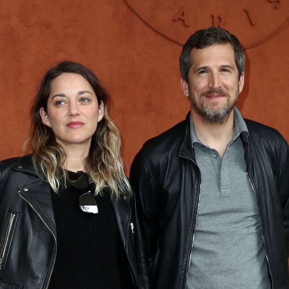 Voici ce qu'ils s'interdisent totalement pour leur bien

Guillaume Canet et sa compagne Marion Cotillard - Finale hommes lors des internationaux de France de tennis de Roland Garros à Paris. © Jacovides - Moreau / Bestimage