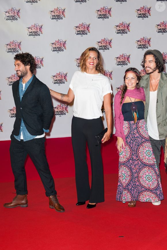Laure Manaudou, Jeremy Frerot et Flo Delavega de Frero Delavega arrivant à la 17e cérémonie des NRJ Music Awards qui s'est tenue au Palais des Festivals à Cannes, France, le 7 novembre 2015. Photo par Nicolas Genin/ABACAPRESS.COM