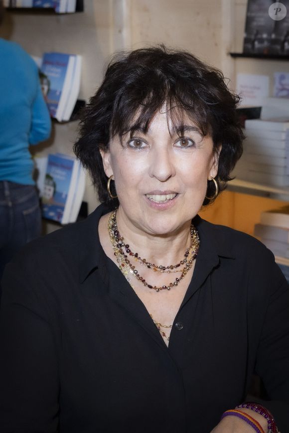 Isabelle Alonso au Festival du Livre de Paris au Grand Palais éphémère à Paris, France, le 22 avril 2022. © Jack Tribeca/Bestimage