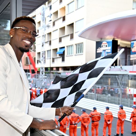 Alexandre Grimaldi, le fils du prince de Monaco et de N.Costes, avec Paul Pogba et sa femme Maria Zulay Pogba lors du 15ème Grand Prix de Monaco Historique, le 26 avril 2026. 
© Bruno Bebert / Bestimage