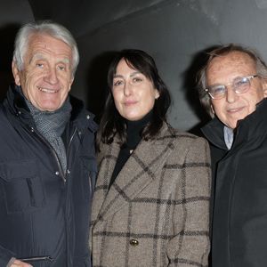Exclusif - Gilbert Coullier, Sabrina Guigui et son compagnon Alexandre Arcady - Célébrités assistent au spectacle "Authentique" de Ary Abittan à la Cigale à Paris les 18, 19, 22 et 23 février 2025. © Coadic Guirec/Bestimage