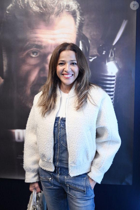 Aujourd’hui, elle fait son retour et explique avoir eu besoin de sincérité et de repos.

Nâdiya (Nadia Zighem) à la première du film "On the Line" dans la dernière salle de cinéma du quartier Saint-Germain-des-Prés le Silencio des Prés à Paris, France, le 12 janvier 2023. © Rachid Bellak/Bestimage
