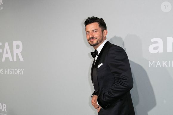 Orlando Bloom lors de la soirée du gala de l'amfAR à la Villa Eilen Roc au Cap d'Antibes lors du 74ème Festival International du Film de Cannes. Le 16 juillet 2021 © Borde-Jacovides-Moreau / Bestimage 