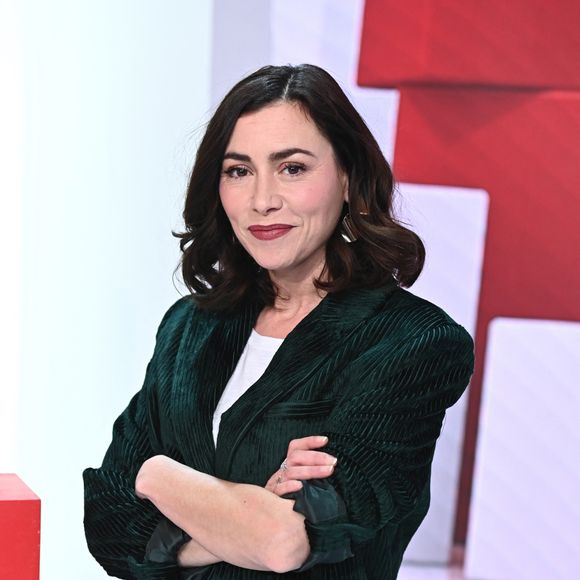 Exclusif - Olivia Ruiz - Enregistrement de l'émission "Vivement Dimanche" au Studio Gabriel à Paris, présentée par M.Drucker et diffusée le 3 mars sur France 3
Crédit : Guillaume Gaffiot / Bestimage