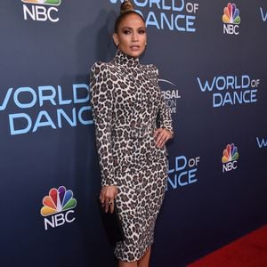 Jennifer Lopez - Photocall du jury pour le concours de danse télévisé 'World of Dance' au Saban Media Center à New York, le 1er mai 2018 © Chris Delmas/Bestimage