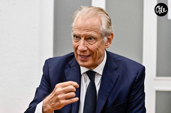 Dominique de Villepin en visite à Damazan dans le Lot-et-Garonne le 14 décembre 2025. © Thierry Breton/PsnewZ/Bestimage