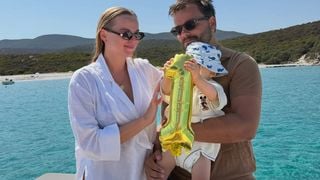 Gauthier Le Bret et sa femme Éloïse fêtent le premier anniversaire de leur fils Marcel : "Le bébé bonheur qui donne envie d’en avoir 10"