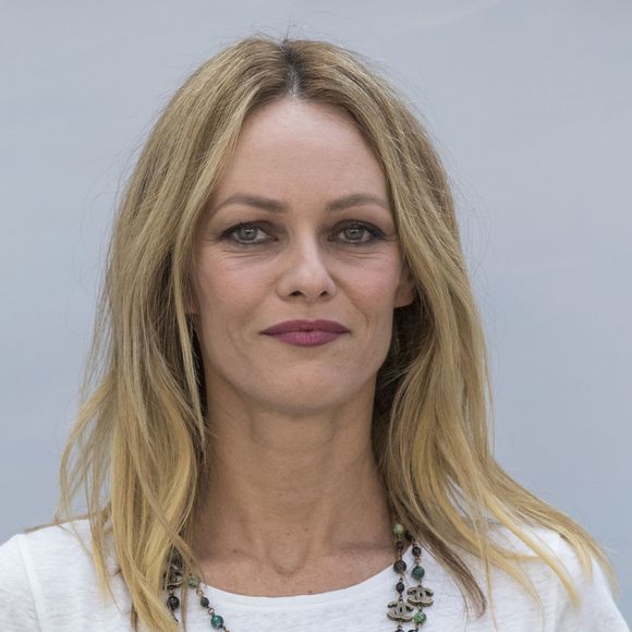 Vanessa Paradis (épouse Benchetrit) - Photocall du 2ème défilé de mode "Chanel", collection Haute-Couture automne-hiver 2018/2019, à Paris. Le 3 juillet 2018
© Olivier Borde / Bestimage