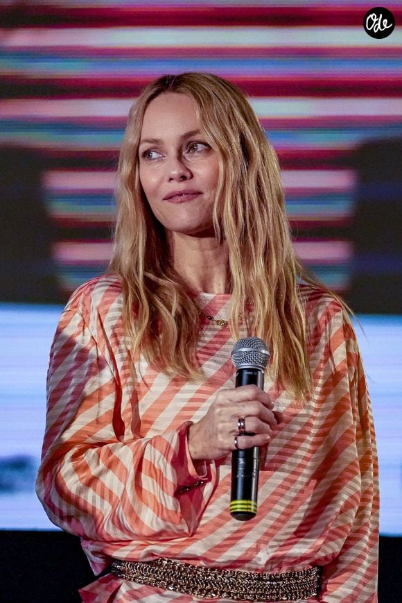 Vanessa Paradis présente "L'Arnacœur" au cinéma Pathé Bellecour lors du festival Lumière 2024 à Lyon le 13 octobre 2024. 

© Sandrine Thesillat / Panoramic / Bestimage