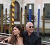 Lauren Sanchez avait prévu pas moins de 27 robes pour son séjour en Italie
Jeff Bezos et sa femme Lauren Sanchez au lendemain de leur cérémonie de mariage à Venise en Italie le samedi 28 juin 2025.
Crédit : Backgrid UK/ Bestimage