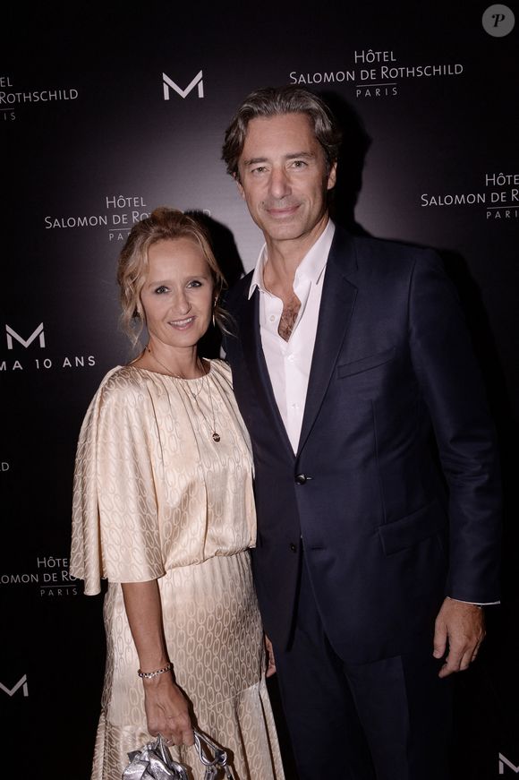 Récemment interrogée, son épouse s'est d'ailleurs confiée avec beaucoup de tendresse sur les défis du quotidien et les bonheurs que lui apporte leur tribu heureuse.

Exclusif - Laurent Solly et sa femme Caroline Roux - Moma Group fête son 10ème anniversaire à l'hôtel Salomon de Rothschild à Paris le 5 septembre 2022.  Promoteur d'un art de vivre à la française, le PDG de Moma Group promet de créer 40 nouvelles adresses à travers le monde en faisant rayonner ses concepts emblématiques que sont Café Pérouse, Noto, Casa Amour et Mimosa. © Rachid Bellak/Bestimage
