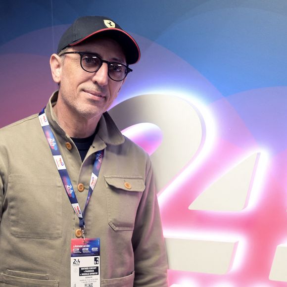 Gad Elmaleh lors des "24H du Mans 2024", le 15 juin 2024.
© Rachid Bellak/Bestimage