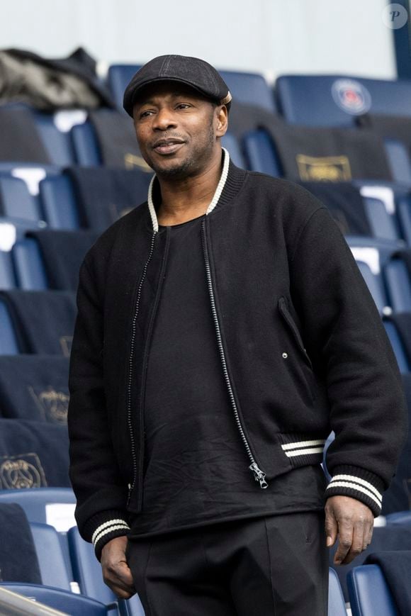 MC Solaar - Personnalités dans les tribunes du match de football en ligue 1 Uber Eats PSG / Reims au Parc des Princes à Paris le 10 mars 2024.
AGENCE / BESTIMAGE