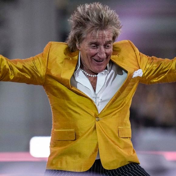 Rod Stewart lors d'un concert devant le palais de Buckingham à Londres, à l'occasion du jubilé de platine de la reine d'Angleterre le 4 juin 2022 / Mirrorpix / Bestimage