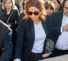 Pour clore sa tirade, Léa Salamé lui a également fait une tendre déclaration :  "Mon dernier mot, il est pour toi Nico (...). On ne se connaissait pas il y a 8 ans (...). On s'est tant aimé (...) Et ce livre, ton livre qui a bouleversé des millions de gens (...) Ton courage a été inoui". 

Léa Salamé - Obsèques du journaliste Jean-Pierre Elkabbach au cimetière du Montparnasse dans le 14ème arrondissement de Paris, France, le 6 octobre 2023. © Christophe Clovis/Bestimage