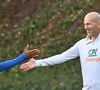 Il a fait appel à une vieille connaissance : le chef italien Roberto Favaro. 

Zinedine Zidane, Michael Olise - Entraînement de l'équipe de France en préparation de la Ligue des nations de l'UEFA 2026 au Centre national de Clairefontaine le 21 septembre 2026. © Christian Liewig/Bestimage