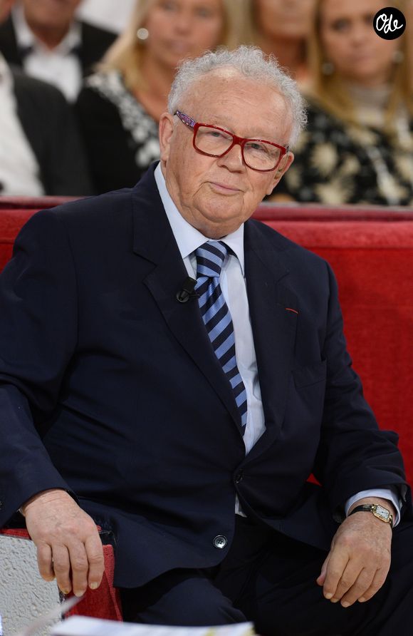 Philippe Bouvard - Enregistrement de l'émission "Vivement dimanche" à Paris le 29 octobre 2014.
© COADIC GUIREC / BESTIMAGE