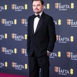 Une somme, on l'imagine, équivalente à environ plusieurs années de salaire pour ce professionnel de la restauration.
Leonardo DiCaprio - Photocall des "EE BAFTA 2006 (British Academy Film Awards)" au Royal Festival Hall de Waterloo à Londres, le 22 février 2026.