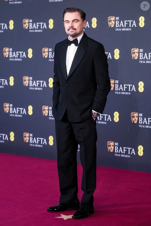 Une somme, on l'imagine, équivalente à environ plusieurs années de salaire pour ce professionnel de la restauration. 

Leonardo DiCaprio - Photocall des "EE BAFTA 2006 (British Academy Film Awards)" au Royal Festival Hall de Waterloo à Londres, le 22 février 2026.
