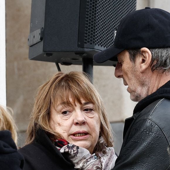 Michèle Bernier, Jean-Luc Reichmann - Obsèques d'Isabelle Mergault à la Coupole du Père-Lachaise à Paris le 30 mars 2026.