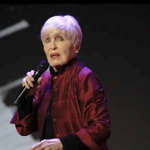 Nicole Croisille - 9ème édition de "La nuit de la déprime" aux Folies Bergère à Paris le 30 janvier 2023. R. Mezrahi a annoncé avoir collecté au moins 30.000 euros au bénéfice des associations de protection animale. © Alain Guizard/Bestimage