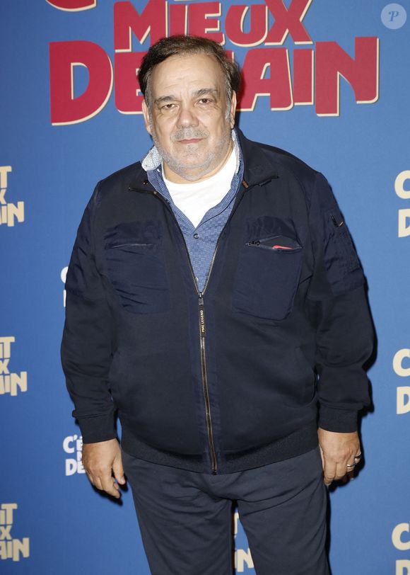 Et qui "appartenait ­auparavant à l'éminent économiste Alfred Sauvy".

Didier Bourdon - Première du film "C'était Mieux Demain" au cinéma UGC Bercy à Paris, le 29 septembre 2025.
© Marc Ausset-Lacroix/Bestimage