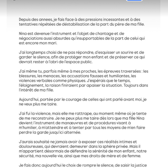 en relayant son message en story Instagram. 

Marc Lavoine apporte son soutien à Adriana Karembeu