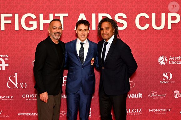 Youri Djorkaeff, Louis Ducruet et Christian Karembeu durant la soirée de gala du "Fight Aids Cup 2026" à l'hôtel Fairmont Monte-Carlo à Monaco, le 24 janvier 2026 après la sixième édition de la Fight Aids Cup.

© Bruno Bebert / Bestimage