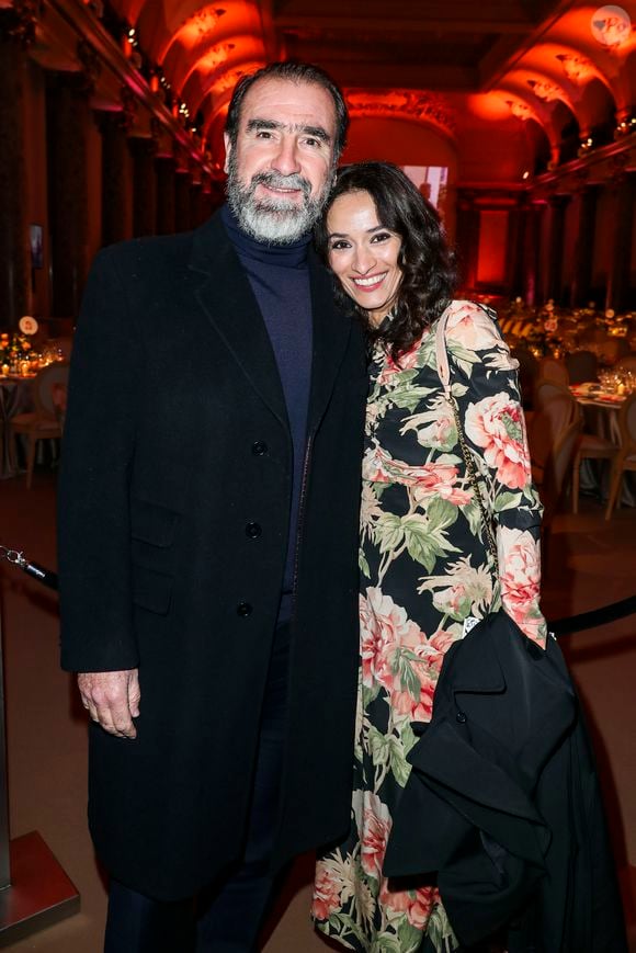Un beau projet pour les deux amoureux qui sont en couple depuis plus de vingt ans.

Eric Cantona et Rachida Brakni lors du photocall de la 18ème édition du "Dîner de la mode du Sidaction", le 23 janvier 2020. 

Photo : Olivier Borde / Bestimage