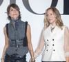 Maria Bello et sa fiancée Dominique Crenn au photocall du défilé de mode Dior lors de la la Fashion Week printemps/été 2022 de Paris, France, le 28 septembre 2021. © Olivier Borde/Bestimage